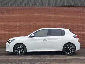 Used Peugeot 208 2020 for sale - 77409979: Photo