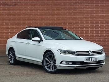 Used Volkswagen Passat 2018 for sale - 79175707: Photo