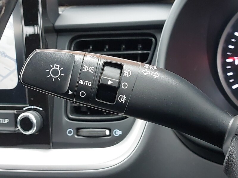 Used Kia Stonic 2022 for sale - 78147309: Photo 17