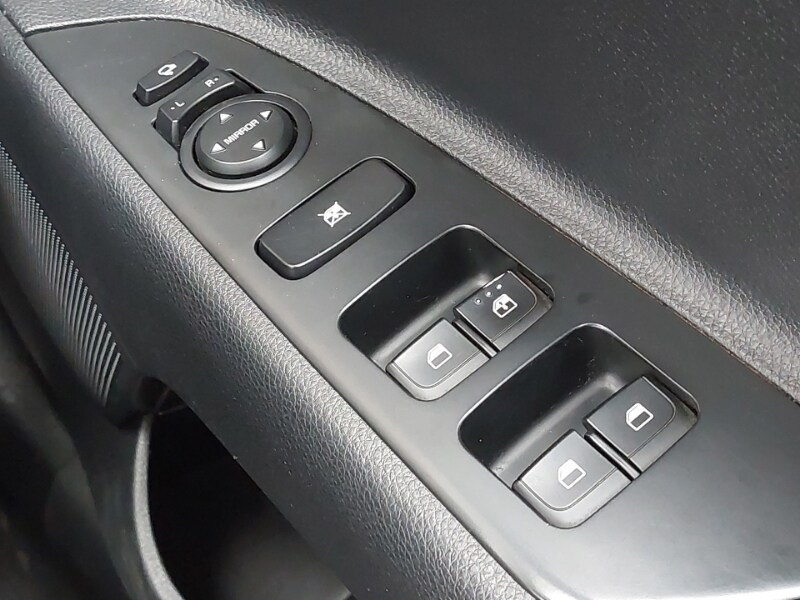 Used Kia Stonic 2022 for sale - 78147309: Photo 18