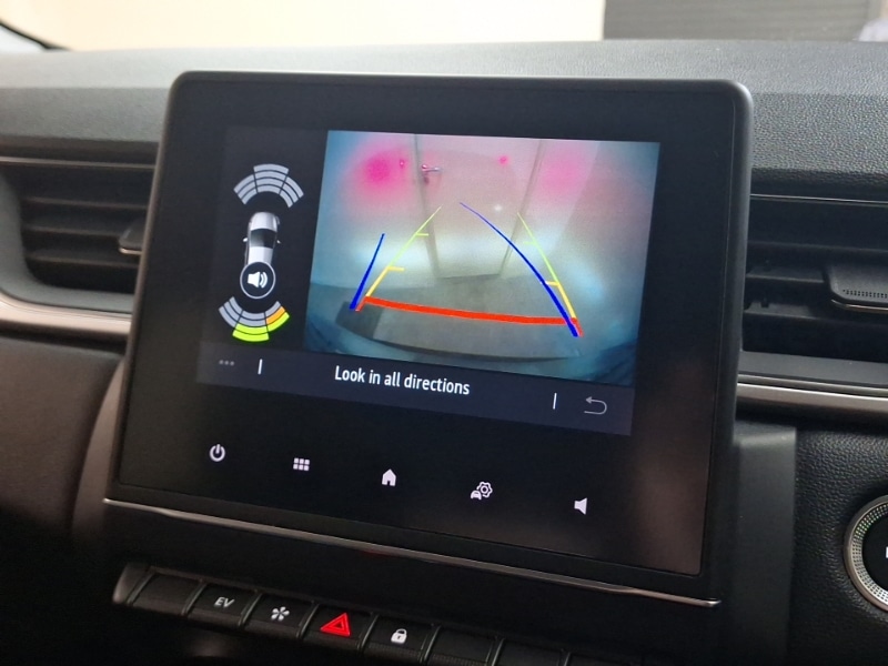 Used Renault Captur 2023 for sale - 76435335: Photo 13