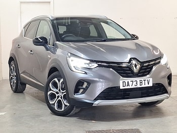 Used Renault Captur 2023 for sale - 76435335: Photo