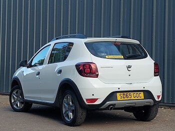 Used Dacia Sandero Stepway 2019 for sale - 76699934: Photo
