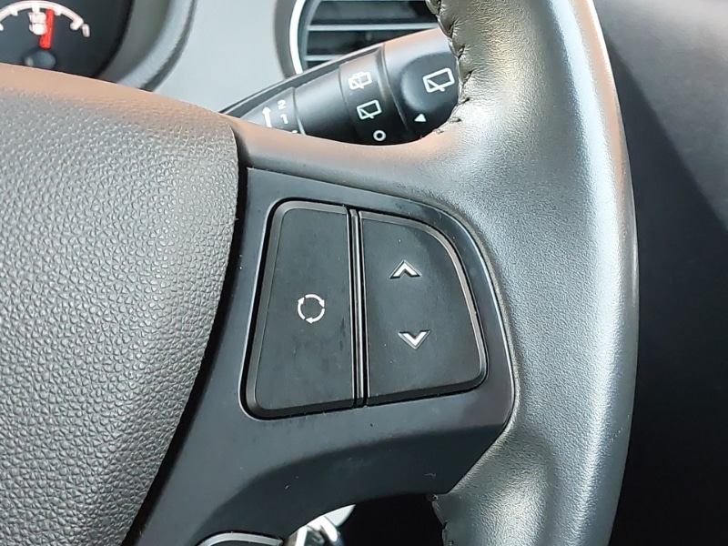 Used Hyundai i10 2018 for sale - 77797511: Photo 10