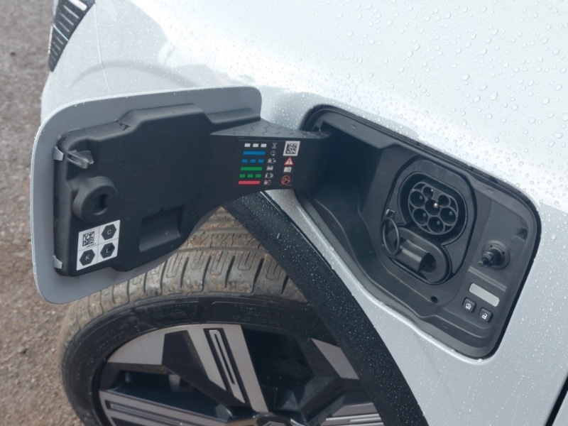 Used Renault Megane E Tech 2024 for sale - 76125460: Photo 13