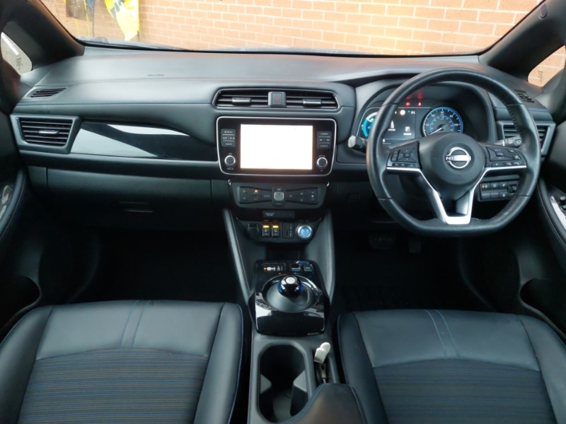 Used Nissan Leaf 2022 for sale - 76613821: Photo 2