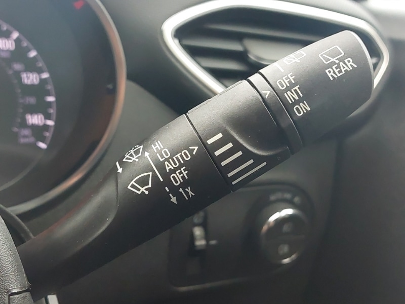 Used Vauxhall Crossland 2023 for sale - 76451035: Photo 17