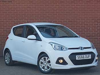 Used Hyundai i10 2016 for sale - 79263654: Photo