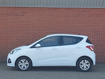 Used Hyundai i10 2016 for sale - 79263654: Photo