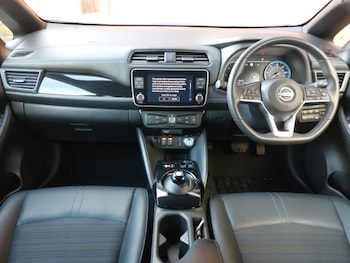 Used Nissan Leaf 2022 for sale - 77126426: Photo