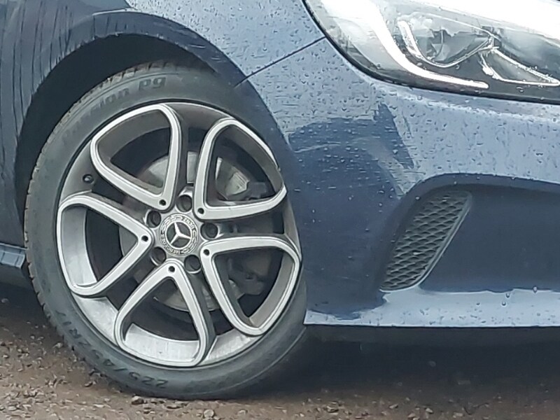 Used Mercedes-Benz A-Class 2018 for sale - 77716937: Photo 9