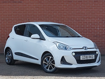 Used Hyundai i10 2018 for sale - 78603782: Photo