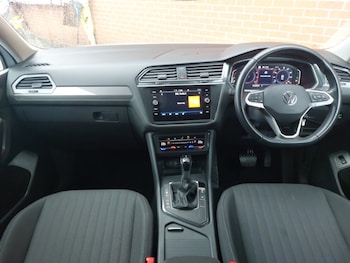 Used Volkswagen Tiguan Allspace 2023 for sale - 76478537: Photo