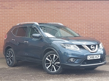 Used Nissan X-Trail 2017 for sale - 79207692: Photo