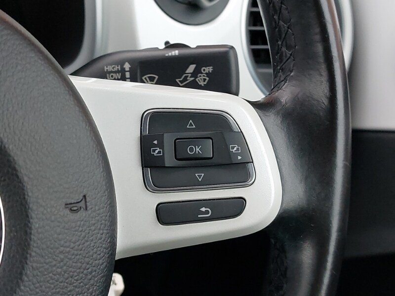 Used Volkswagen Beetle 2016 for sale - 77503242: Photo 10