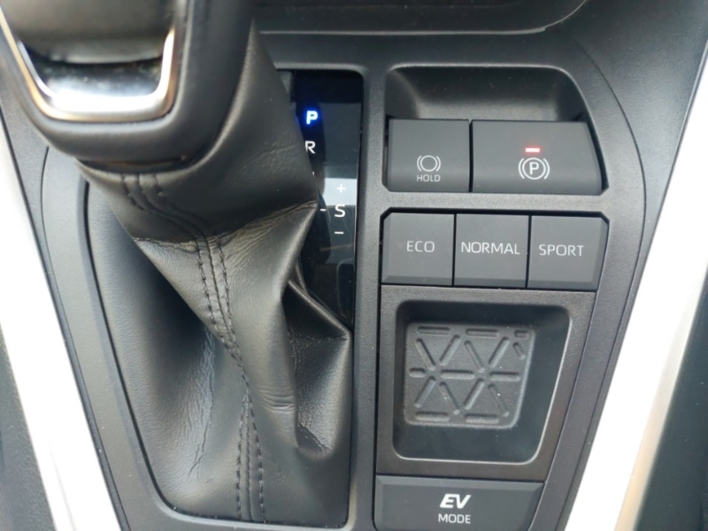 Used Toyota RAV4 2022 for sale - 76556539: Photo 12