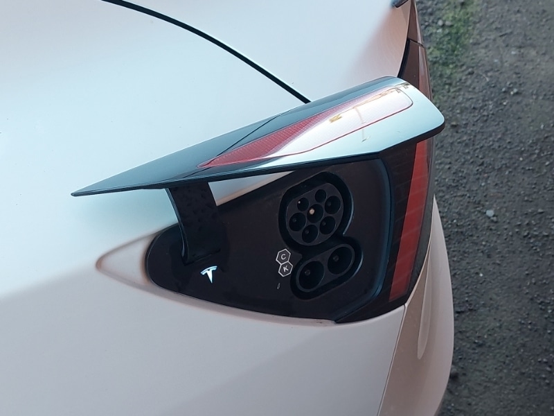 Used Tesla Model 3 2021 for sale - 76579249: Photo 15