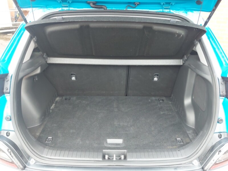 Used Hyundai KONA 2022 for sale - 76613824: Photo 8