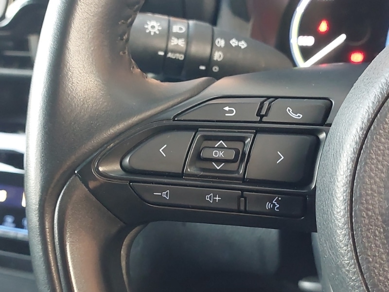 Used Toyota Yaris Cross 2022 for sale - 77269877: Photo 11