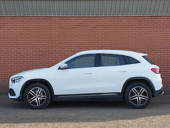 Used Mercedes-Benz GLA 2022 for sale - 77922626: Photo