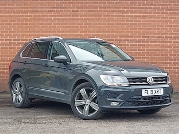 Used Volkswagen Tiguan 2019 for sale - 78147600: Photo