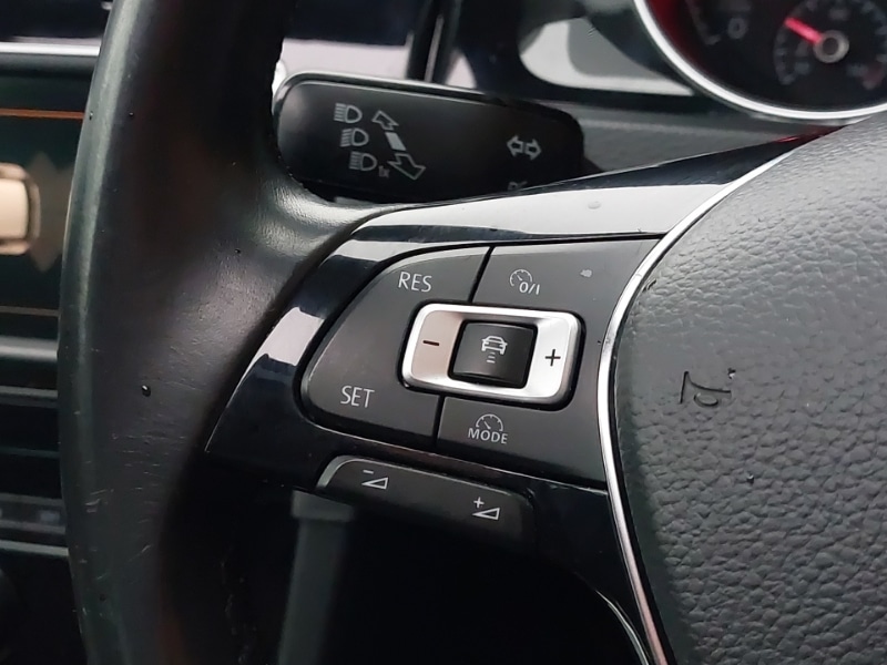 Used Volkswagen Golf 2016 for sale - 77777284: Photo 11