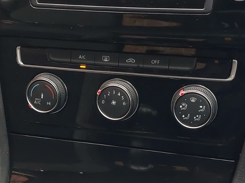 Used Volkswagen Golf 2016 for sale - 77777284: Photo 19