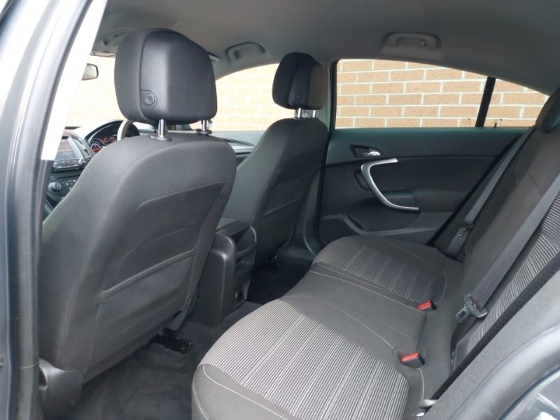 Used Vauxhall Insignia 2015 for sale - 77947863: Photo 6