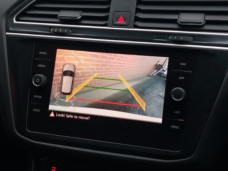 Used Volkswagen Tiguan 2023 for sale - 77289834: Photo 16