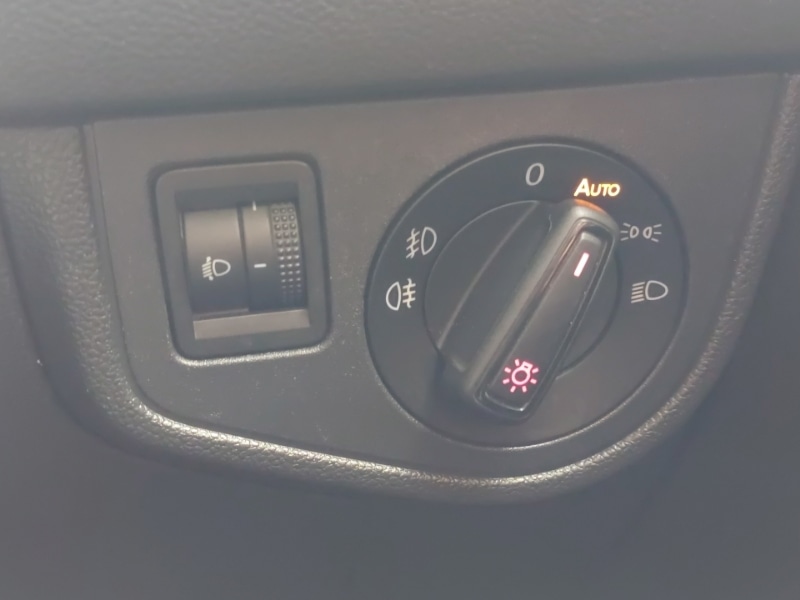 Used Volkswagen Polo 2018 for sale - 76275835: Photo 13