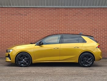 Used Vauxhall Astra 2023 for sale - 79630904: Photo