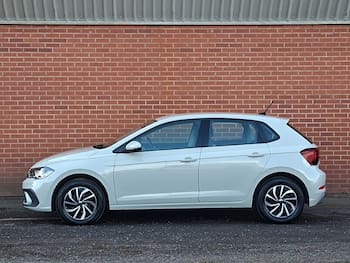 Used Volkswagen Polo 2024 for sale - 79707433: Photo