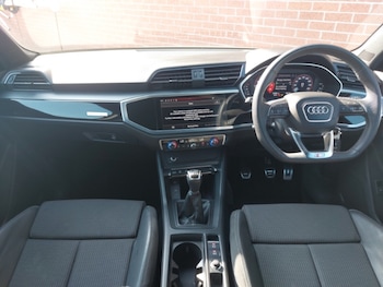 Used Audi Q3 2022 for sale - 78735480: Photo