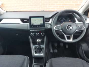 Used Renault Captur 2024 for sale - 74956732: Photo