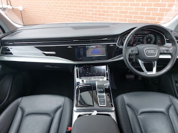 Used Audi Q7 2023 for sale - 78661096: Photo