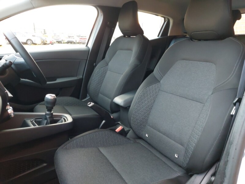 Used Renault Clio 2021 for sale - 77273216: Photo 12