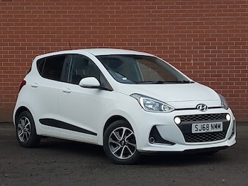 Used Hyundai i10 2018 for sale - 77722188: Photo