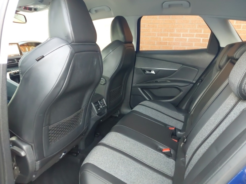 Used Peugeot 3008 2018 for sale - 76779563: Photo 6