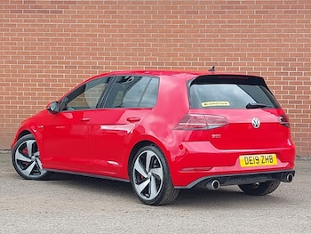 Used Volkswagen Golf 2019 for sale - 75914237: Photo