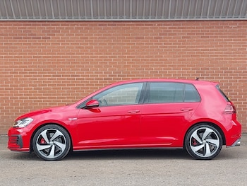 Used Volkswagen Golf 2019 for sale - 75914237: Photo