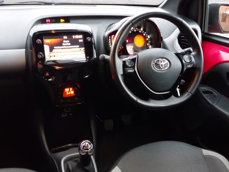 Used Toyota AYGO 2021 for sale - 77652124: Photo 13