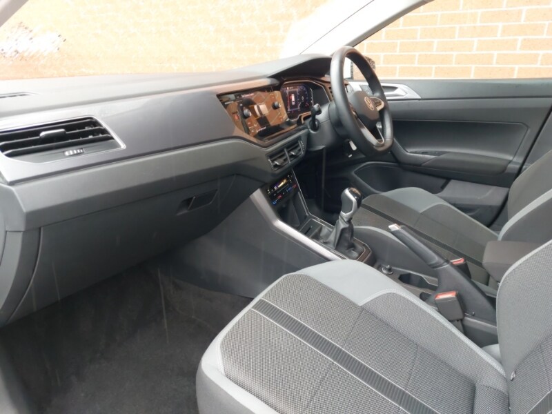 Used Volkswagen Polo 2023 for sale - 77988100: Photo 5