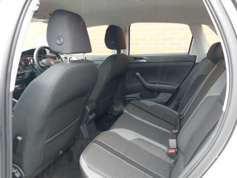 Used Volkswagen Polo 2023 for sale - 77988100: Photo 6