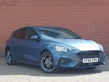 Used Ford Focus 2019 for sale - 79382938: Photo