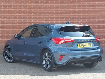 Used Ford Focus 2019 for sale - 79382938: Photo