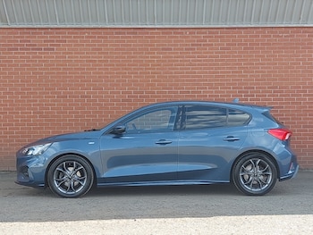 Used Ford Focus 2019 for sale - 79382938: Photo