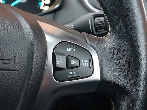 Used Ford Fiesta 2015 for sale - 76183345: Photo 10