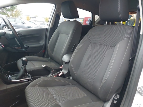 Used Ford Fiesta 2015 for sale - 76183345: Photo 12