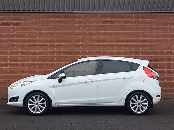 Used Ford Fiesta 2015 for sale - 76183345: Photo 4