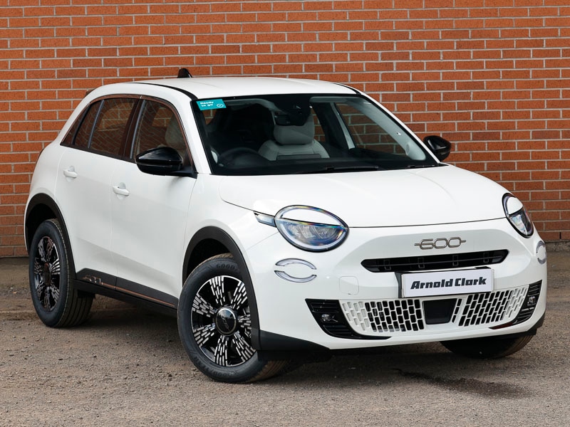 Used Fiat 600 2025 for sale - 76116423: Photo 1